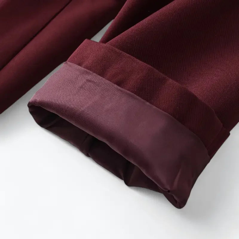 Blazer Feminino Alfaiataria Vermelho Eloá - ZARIF, zoom na manga dobrada