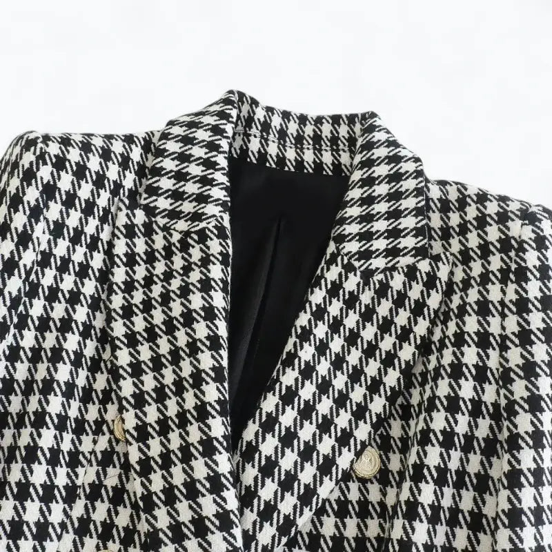 Blazer Feminino Xadrez Preto e Branco Yasmin