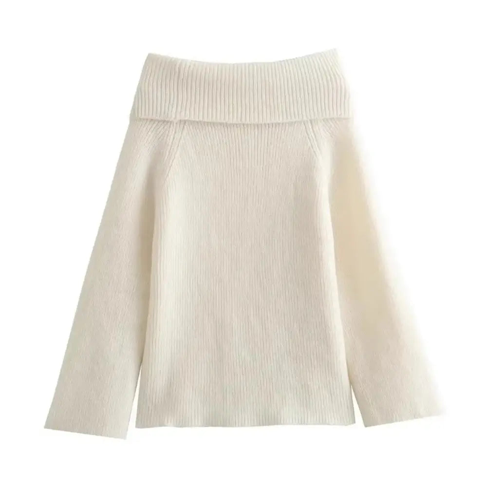 Vista traseira do suéter feminino off white com decote ombro a ombro canelado e mangas longas, exibido em fundo branco.