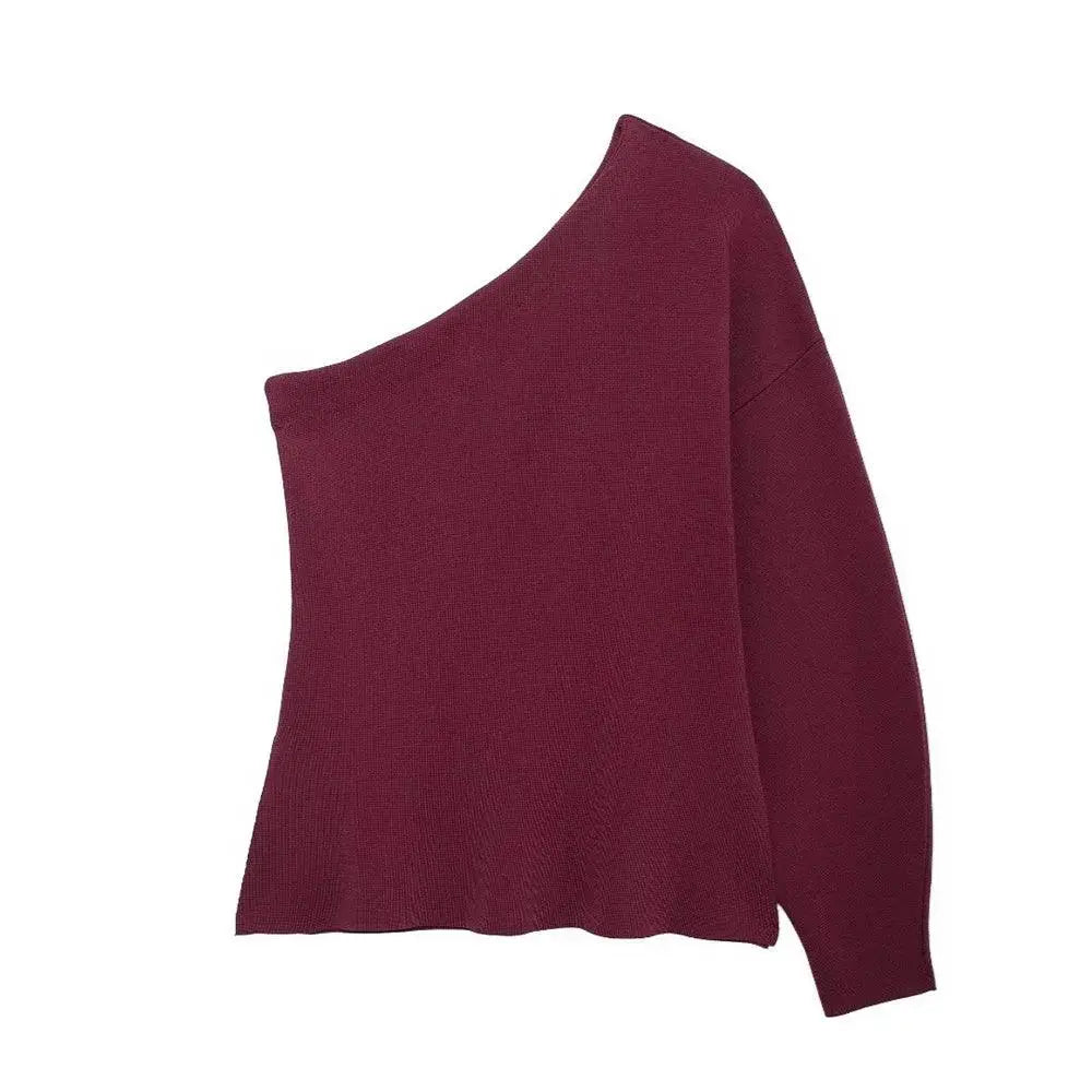 Vista traseira do Suéter feminino vermelho com desigh de um ombro só e manga longa, exibido em fundo branco.