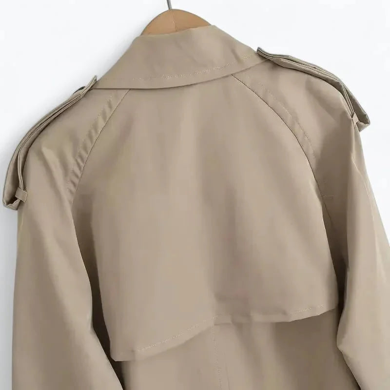 Trench Coat Feminino Curto Bege Caroline - ZARIF, zoom na parte superior traseira